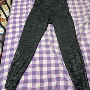 Grey Old Navy Leggings